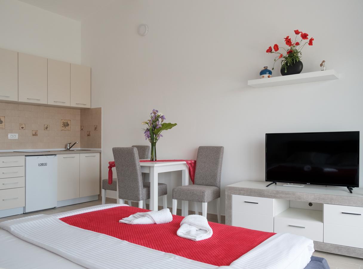 Sunset Apartments Ulcinj Bagian luar foto