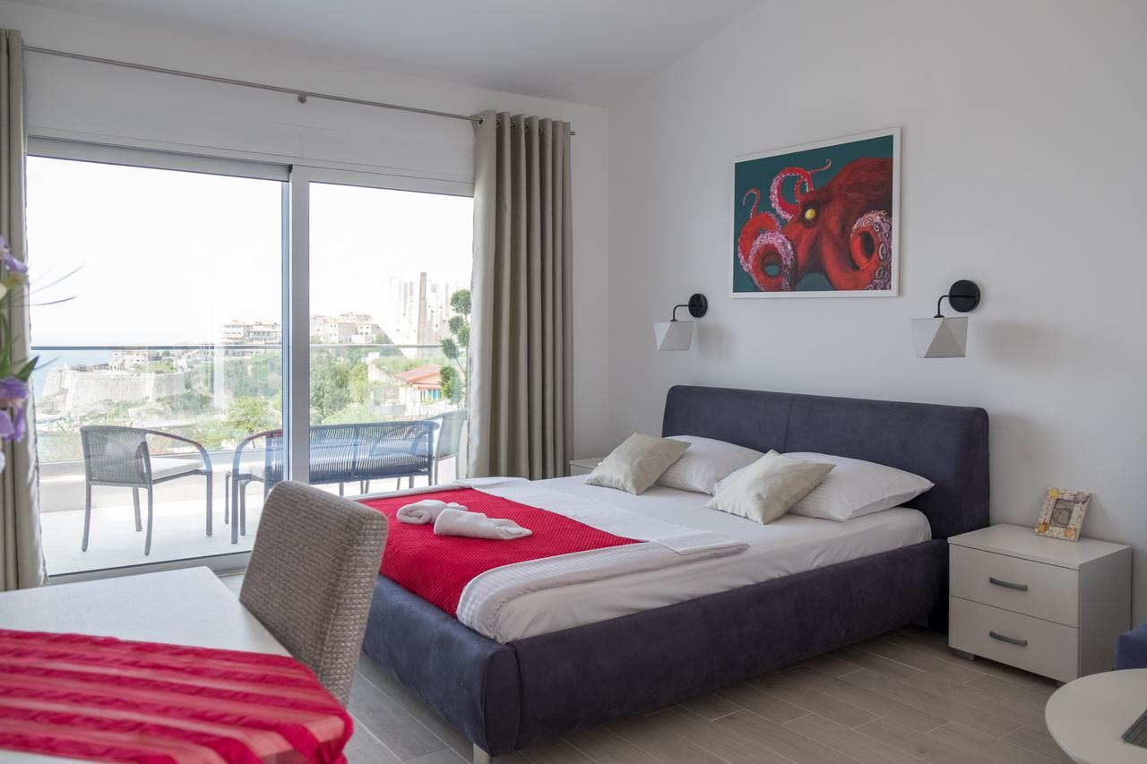 Sunset Apartments Ulcinj Bagian luar foto
