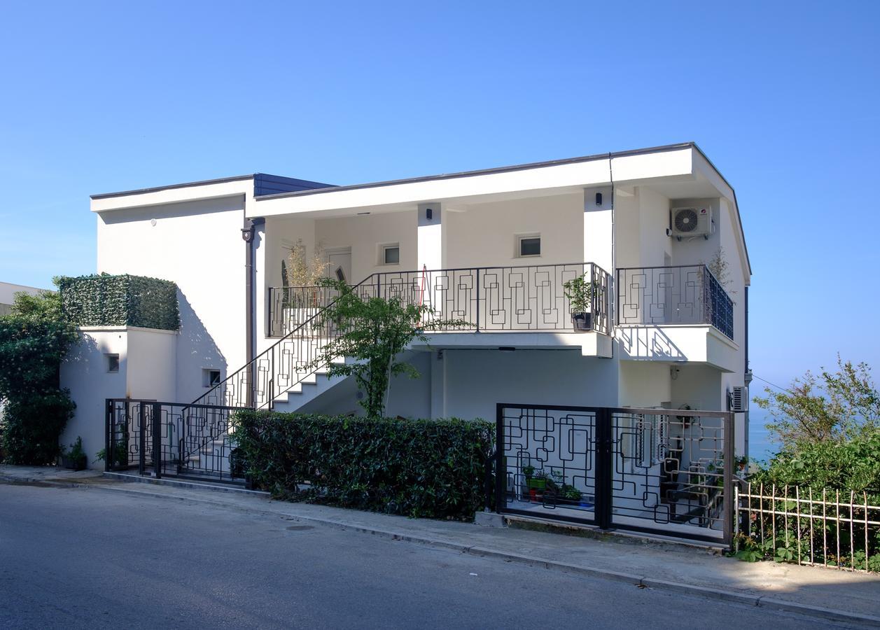 Sunset Apartments Ulcinj Bagian luar foto